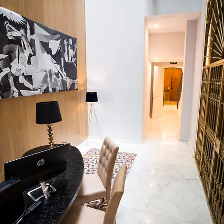 Casa De La Merced Apartment *